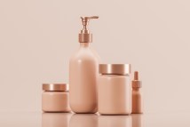Choosing the Right Non-Comedogenic Skincare Products for Your Skin Type